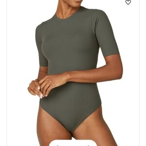 SPANX Ribbed Crewneck Bodysuit - Dark Palm Size Large 🆕